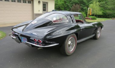 The Classic Car Collection of Larry and Dawn Menard will be Auctioned October 2, Online and Live in Chippewa Falls, WI