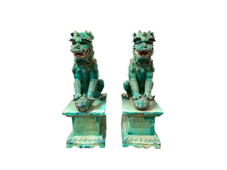 Neue Auctions will Hold An Online-Only Fine Interiors, Art & Antiques Auction on Saturday, April 30