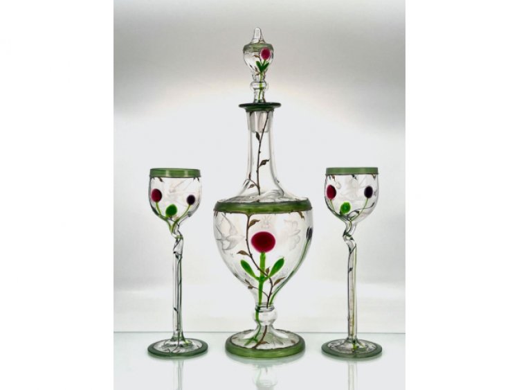 An Outstanding collection of Antique Moser Glass will be Sold Online, July 30th, by Neue Auctions