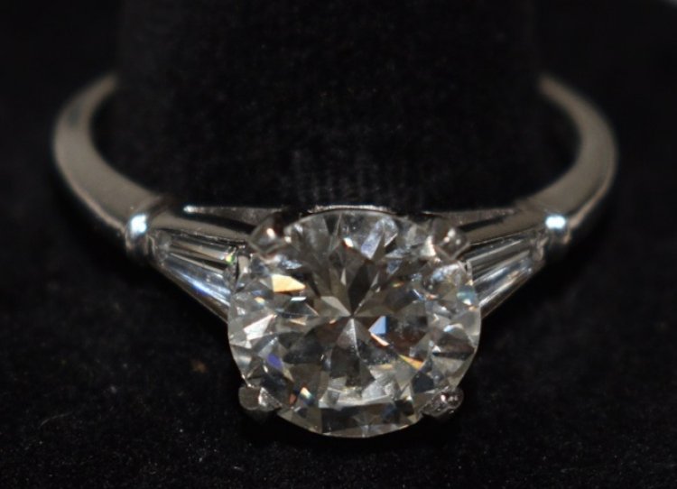 EstateOfMind's Online Pre-Valentine's Day Auction, Feb. 11, is Packed with Jewelry, Silver, Watches, Coins, Bronzes, etc
