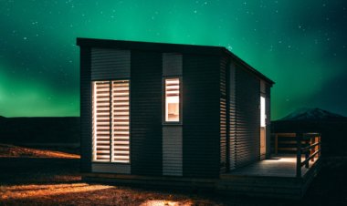 Plymouth Solar Energy Powers Up New Service, Homeowners Now Can Install High-Tech Lithium Batteries