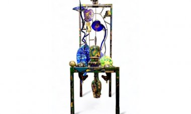 Neue Auctions' April 27th, Art in Bloom Auction Features Contemporary Art Glass, Paintings, more