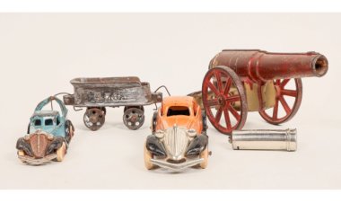 Holabird's Timed, Online Only Cauldron of Curiosities Auction, Oct. 19-20, Features Over 893 Lots