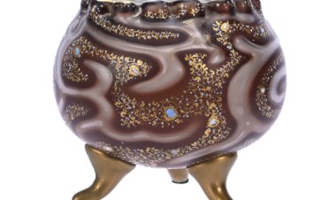 Woody Auction's March 22 Antique Auction, Live and Online, Boasts Wedgwood Fairyland Lustre, Galle, many others