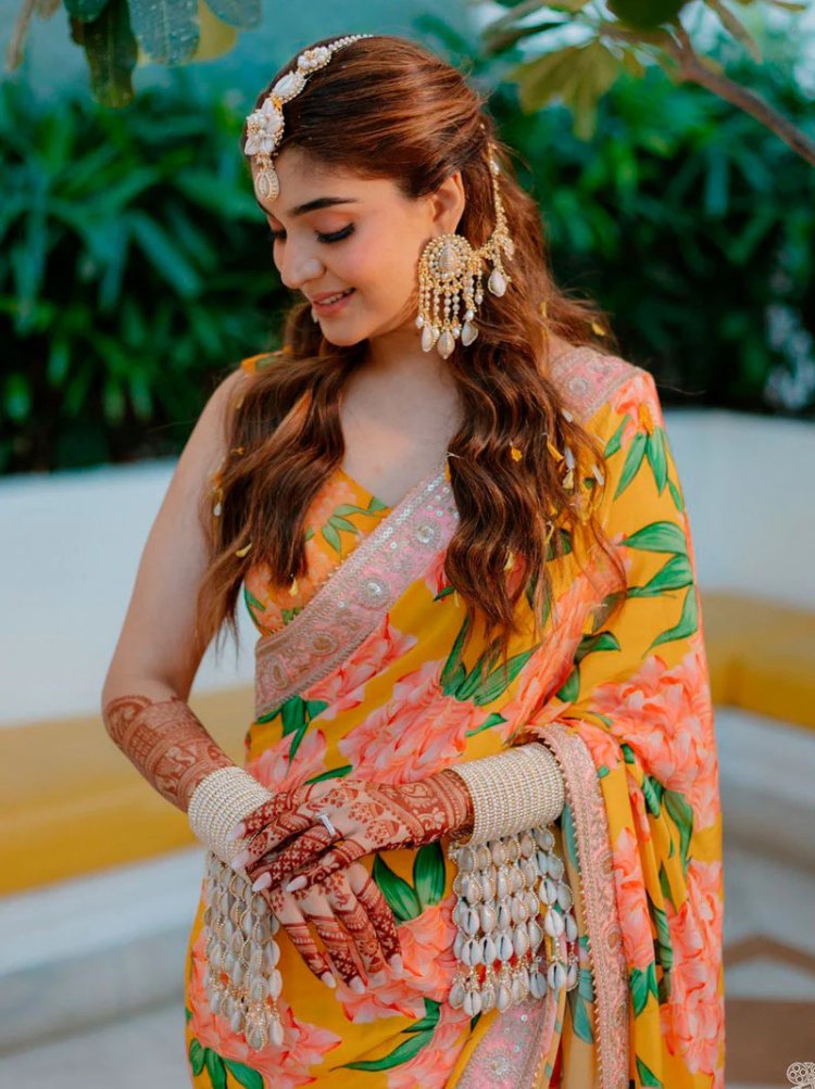 Radiate Your Glow with VAIDAAN’s Haldi Set for Bride – A Perfect Pre-Wedding Look