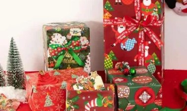 Custom Christmas Paper for Festive Branding and Gifting